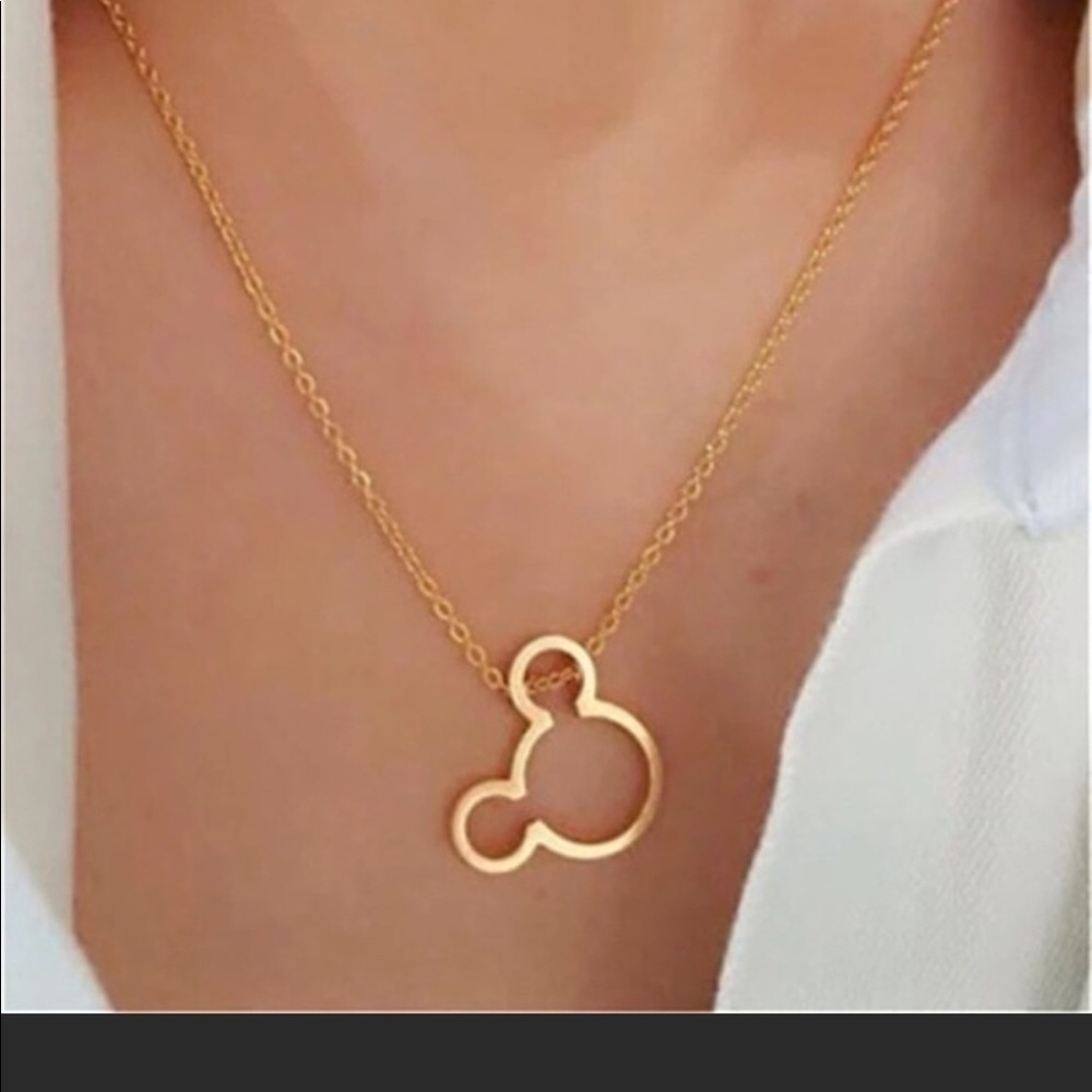 🦞 Mickey Mouse Necklace - Picture 2 of 4